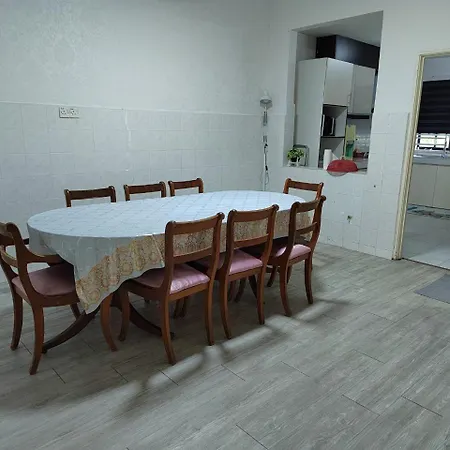 Nilai Impian Homestay @ Dillenia Exterior photo